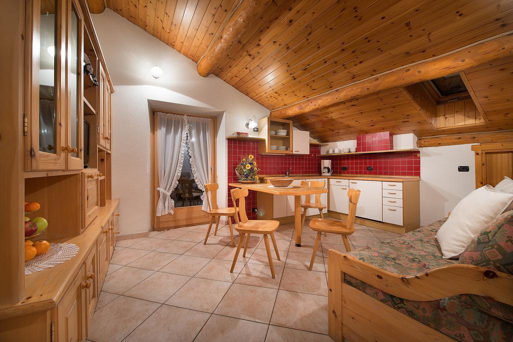 Casa Faifer Mountain Holiday Livigno Apartamento Exterior foto